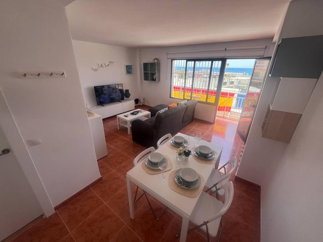 Apartamento Lidia Planta 1, La Carihuela 1ª Linea Playa, Vistas Mar, 1 Dormitorio, 52 M2, 1-3 Huesped, Amplio Balcon, Wifi Torremolinos Exterior foto